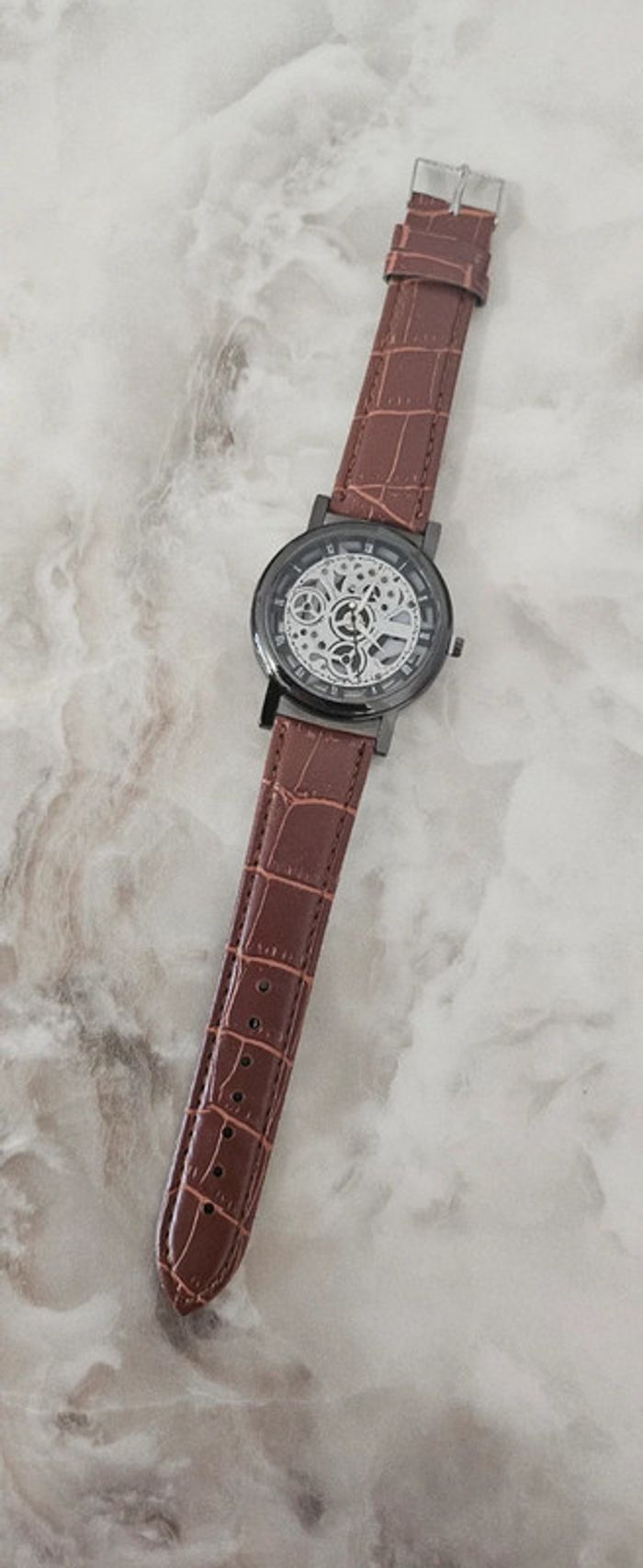 Montre pour homme neuve - photo numéro 2