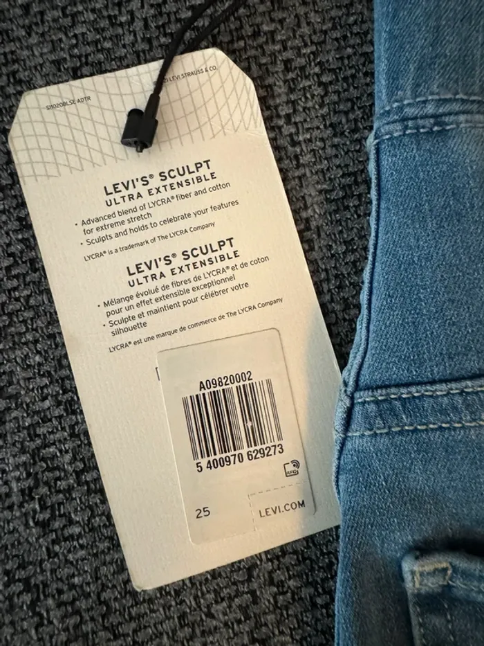 Levi’s Mile High Super Skinny taille 25 - photo numéro 2