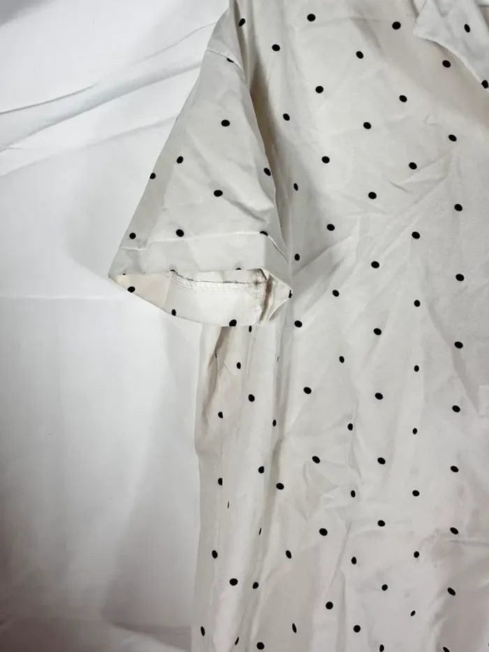 Chemise blanche à petits points noirs YesStyle - photo numéro 3