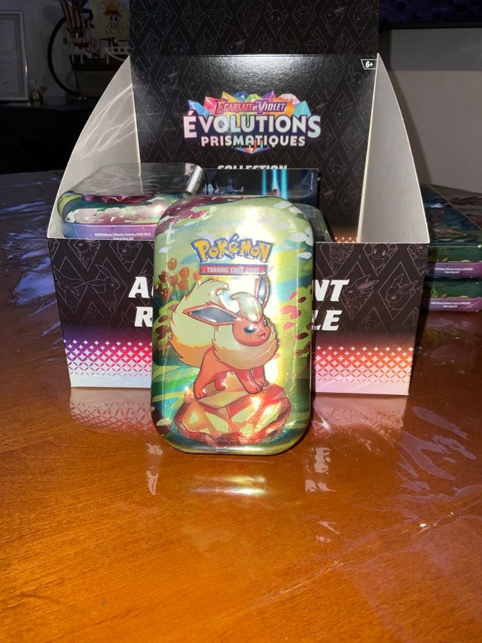 Pokémon Mini tins évolutions prismatiques - EV.8.5 - photo numéro 2