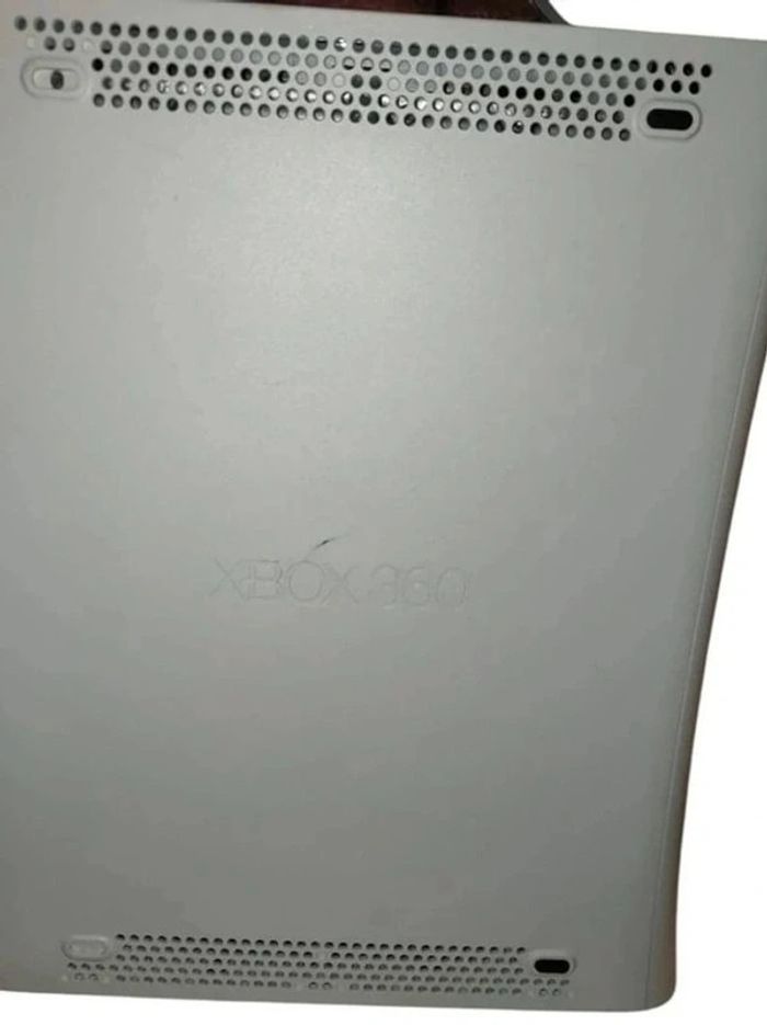 Xbox 360 pour pièces - photo numéro 6