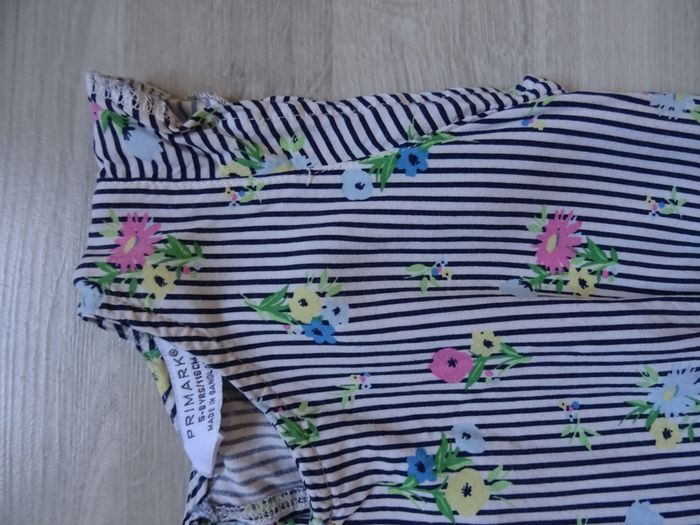 Combi short Primark - 5~6 ans - photo numéro 2