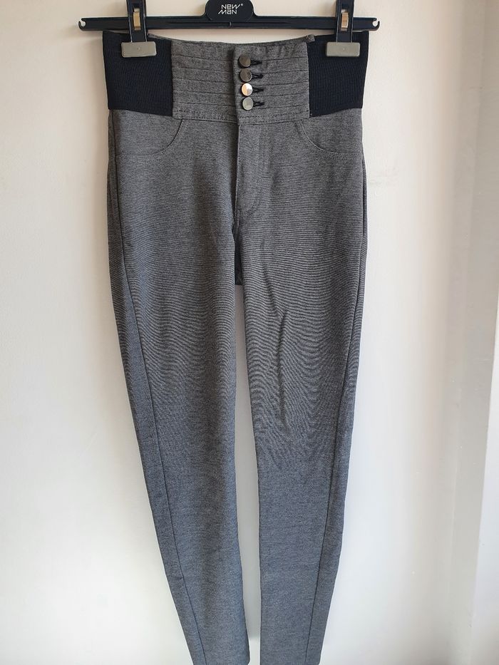 Pantalon fille16  ans (S)