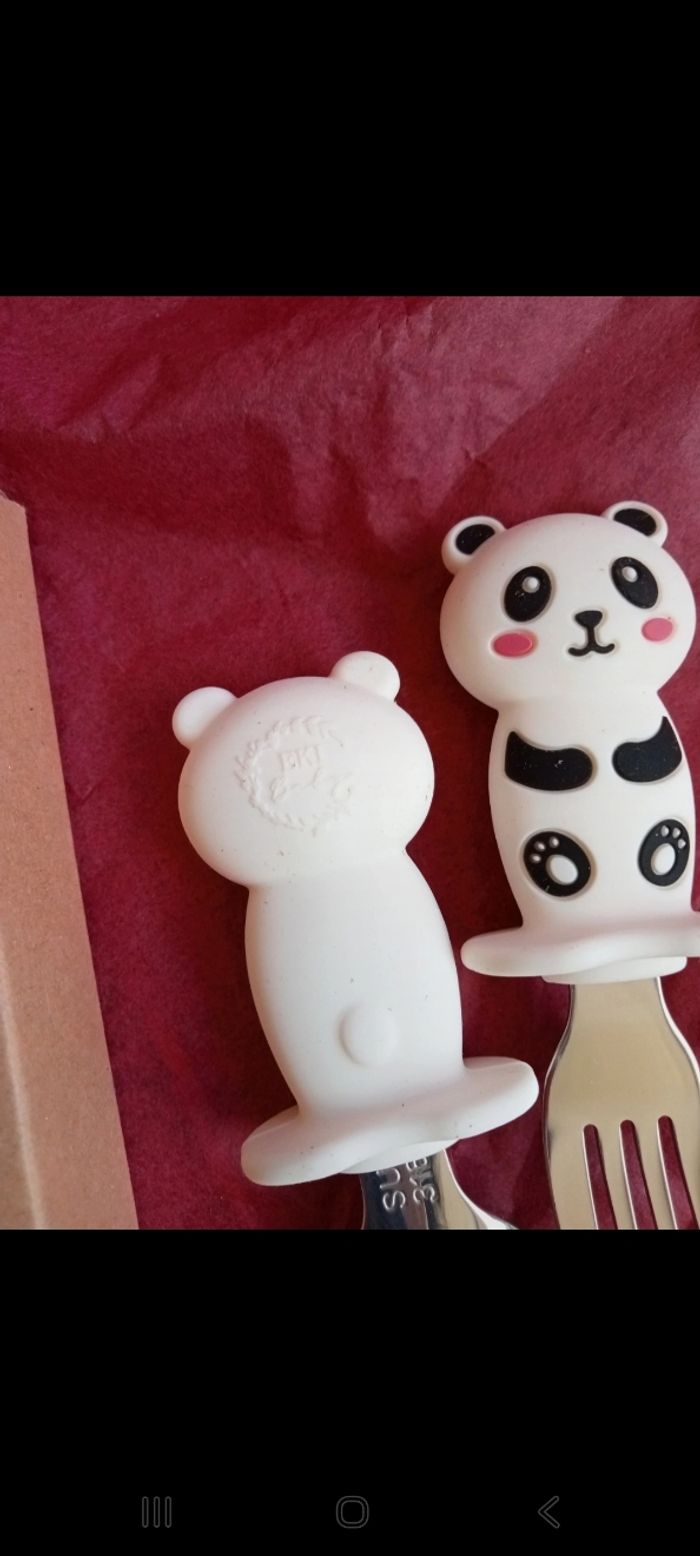 Couverts bébé ergonomiques panda – cuillère et fourchette – neufs - photo numéro 2