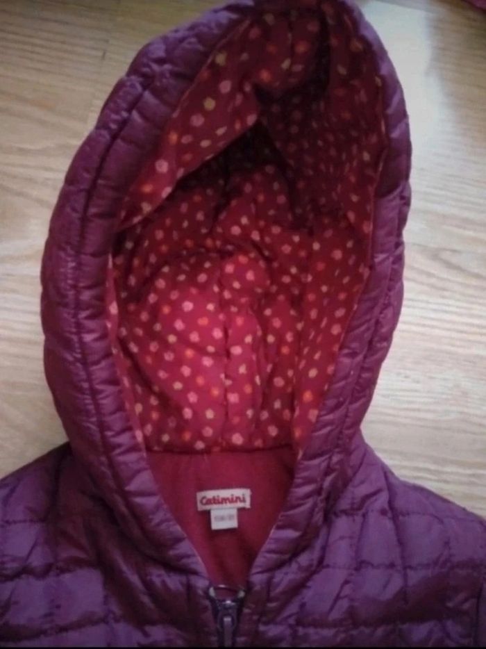 Blouson hiver. Bordeau. Fille. Catimini.
Taille 18 mois - photo numéro 4
