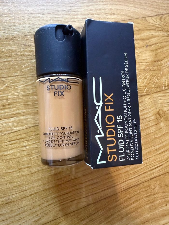 Fond de teint Mac - photo numéro 1