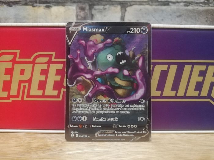 Carte Pokemon Miasmax V Évolution Céleste