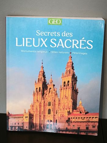 Livre "secrets des lieux sacrés"