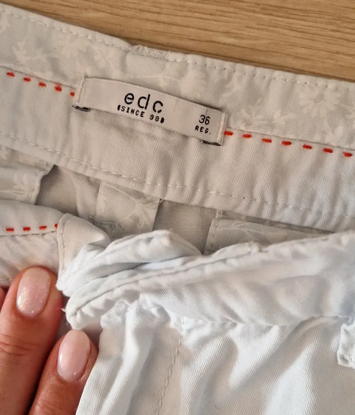 Pantalon léger chino - photo numéro 3