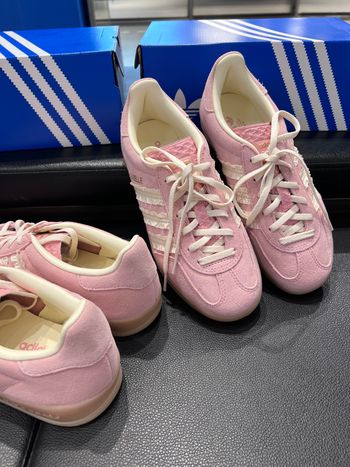 adidas originals GAZELLE INDOOR Wonder rose clair37