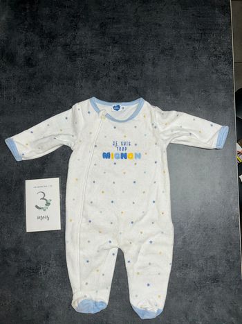 Pyjama bébé «  je suis trop mignon »