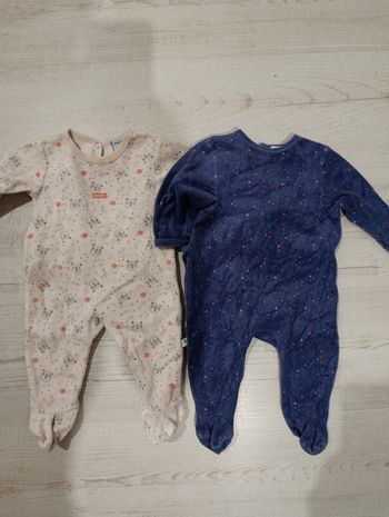 Pyjamas assortis jumelles 
