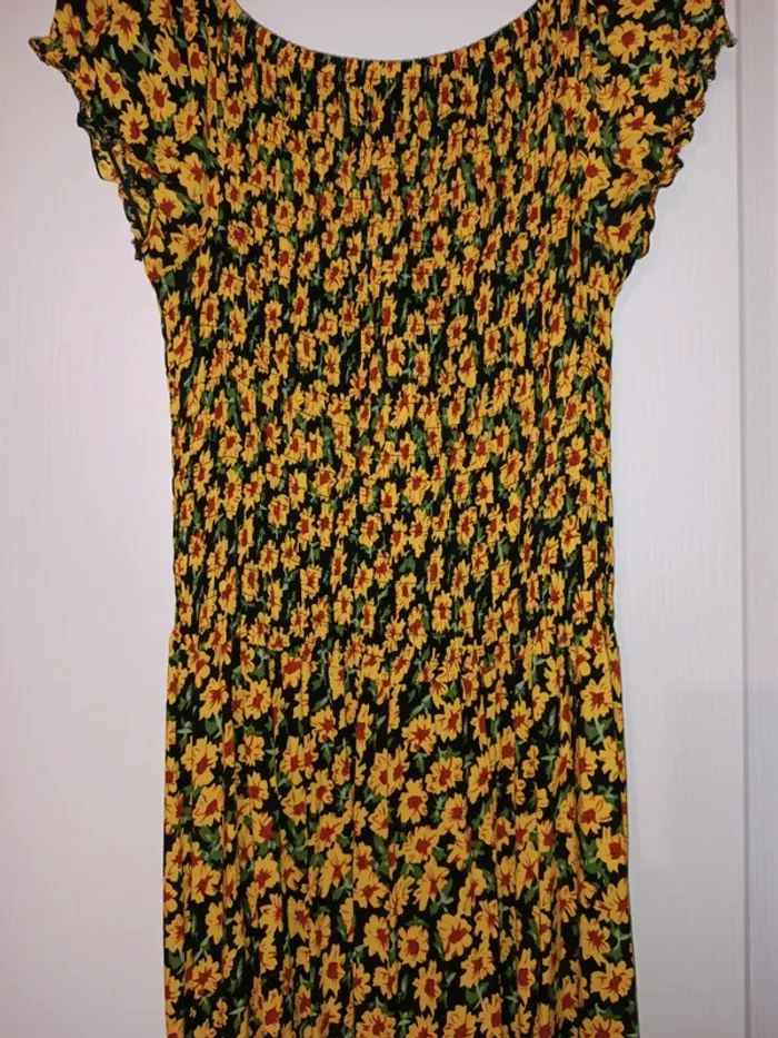 Robe longue fleurie 🌻🌼 - photo numéro 2