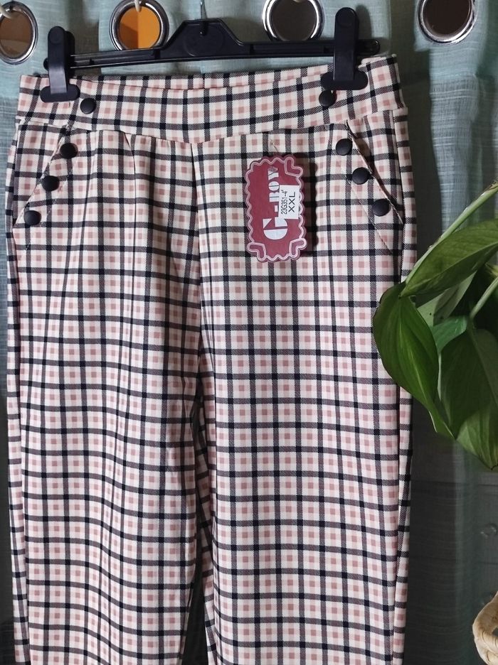 Pantalon ajusté taille XXL - photo numéro 4