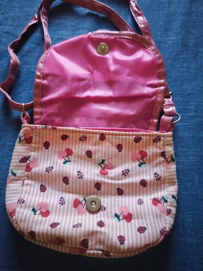Petit sac pour fille - photo numéro 4
