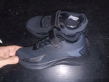 Basket noires taille 31