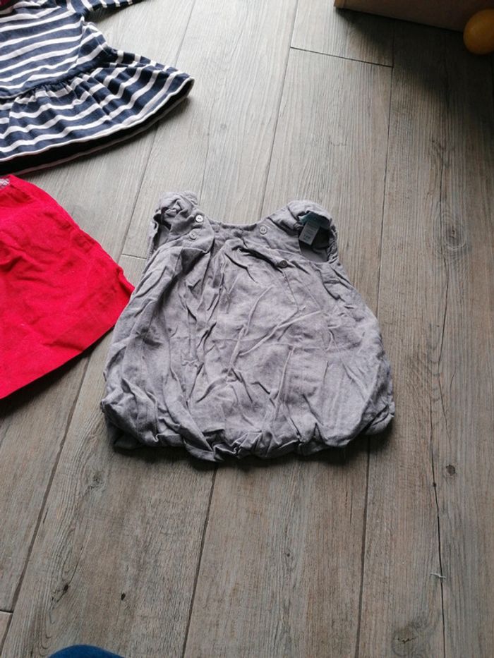 Lot 3 robes - photo numéro 3