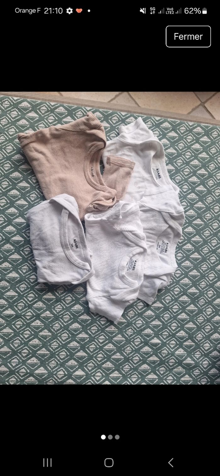 Lot de 5 bodies - photo numéro 3