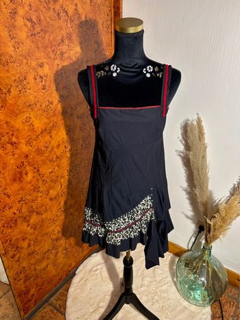 Robe noire La Mode Est à Vous - Style original - Taille 40