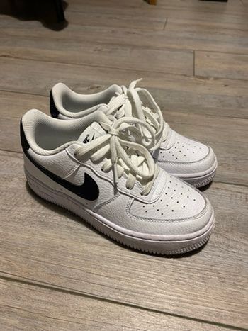 Basket air force 35,5 neuve