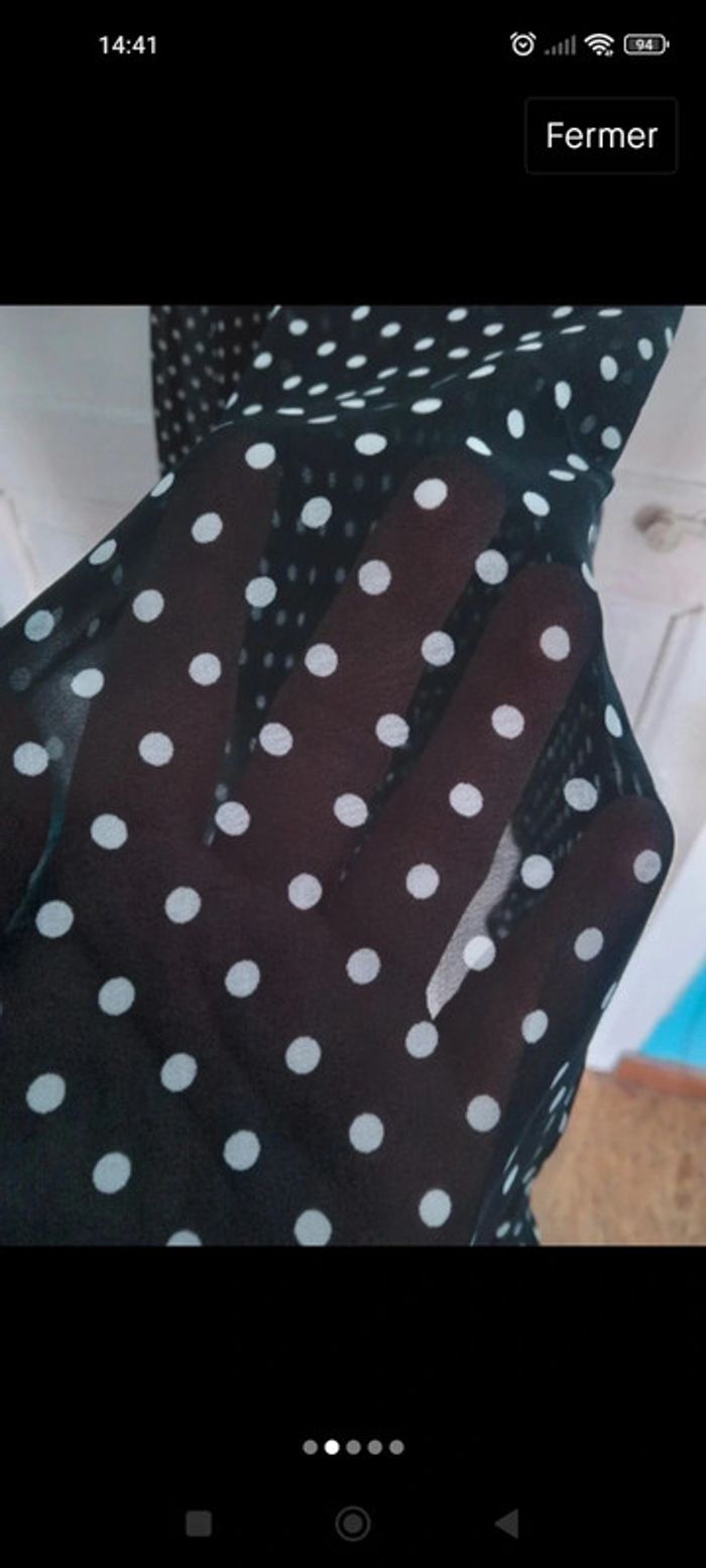 Très belle robe à pois transparente - photo numéro 2