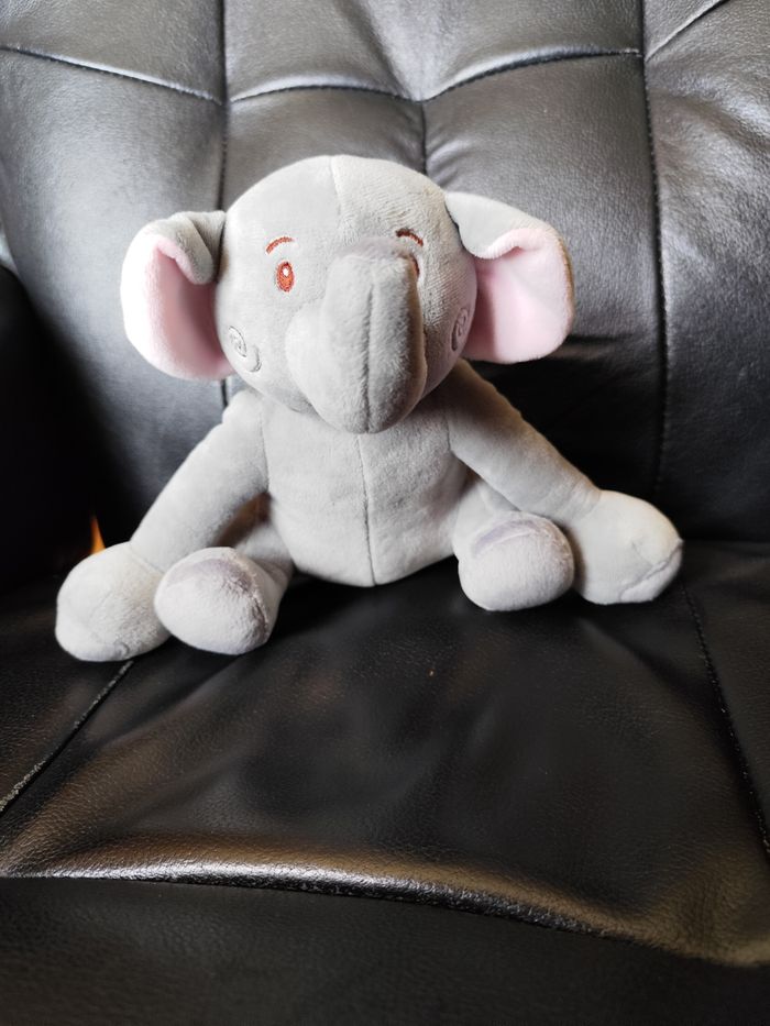 Peluche éléphant - photo numéro 1