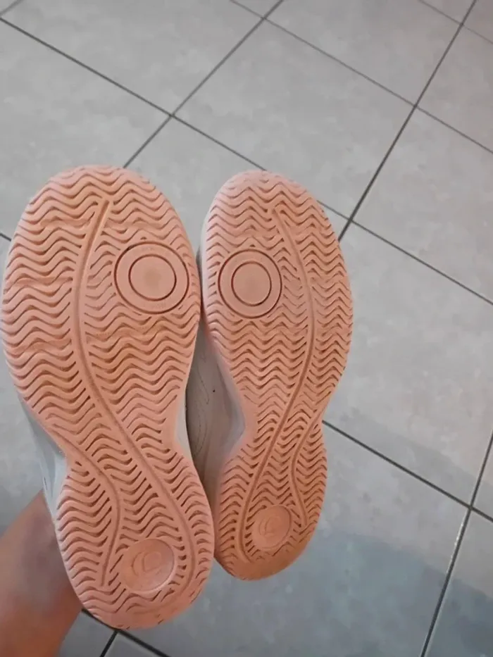 Basket fille taille 31 - photo numéro 3