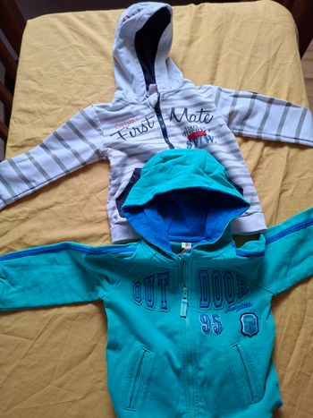 Gilets enfant de 23mois 