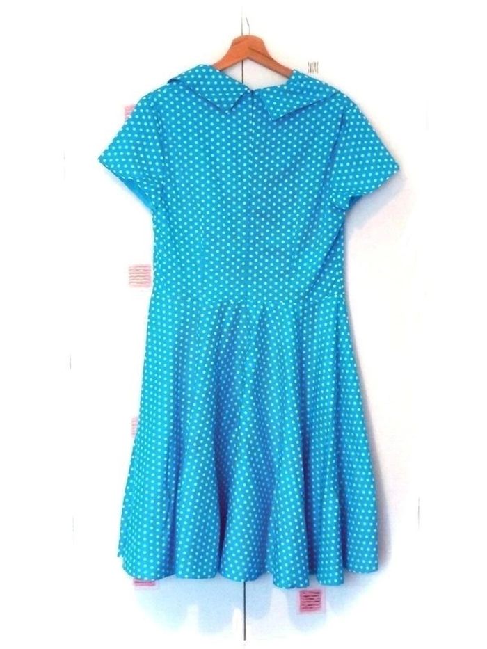 Robe 50's turquoise à pois blancs - photo numéro 4
