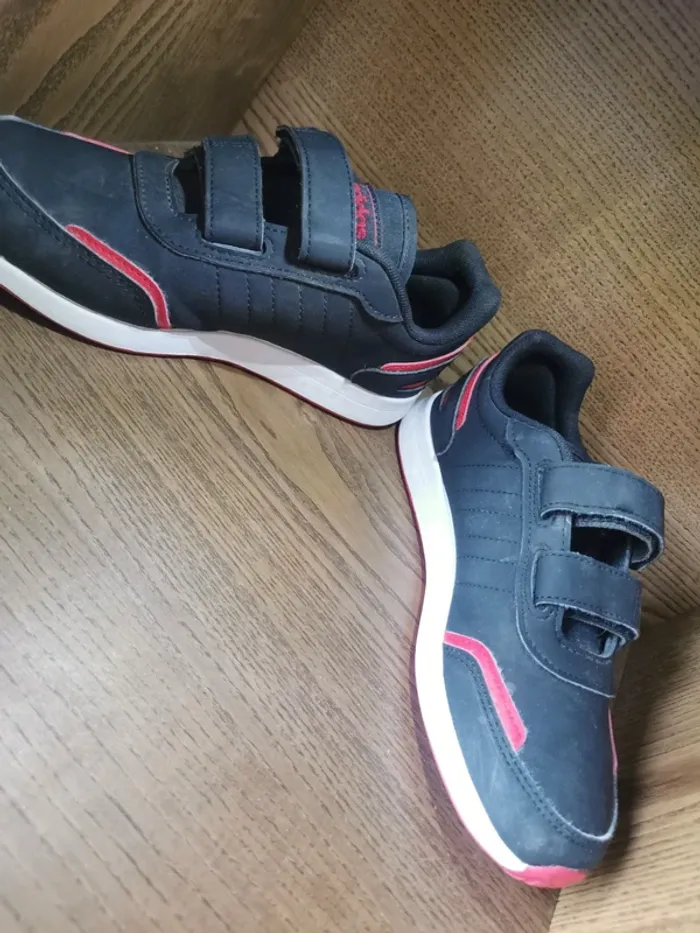 Baskets Adidas. - photo numéro 8