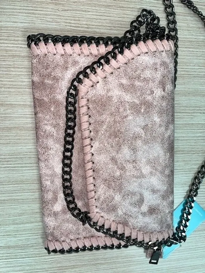 Sac à main bandoulière / pochette rose métallique - photo numéro 9