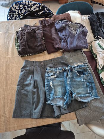 Lot de 19 vêtements taille 34 total look XS toutes saisons