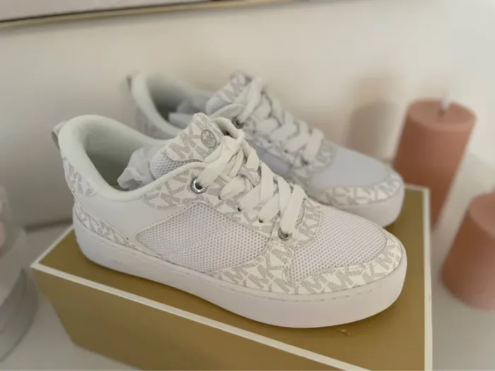 Basket Michael Kors taille 38 neuf - photo numéro 3