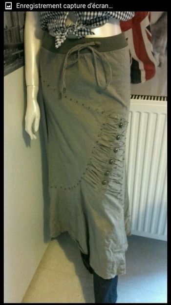 Jupe Kaki taille unique état parfait
