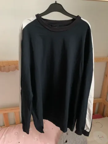 Pull bleu marine