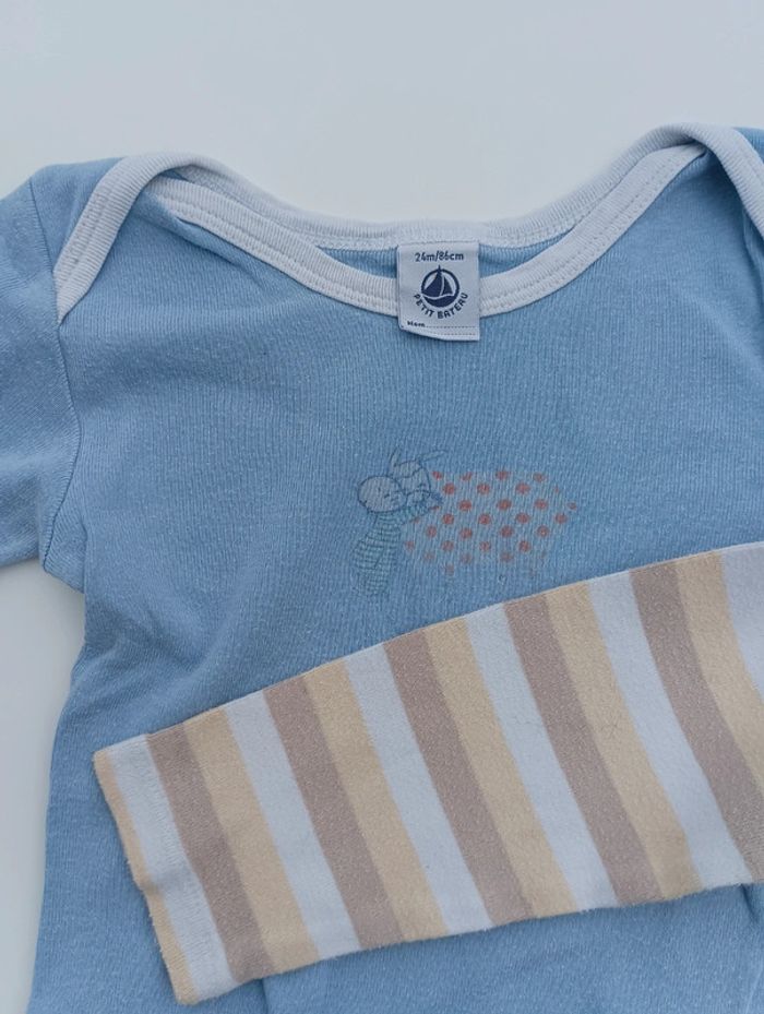 Lot de 2 bodies taille 2 ans en très bon état - photo numéro 2