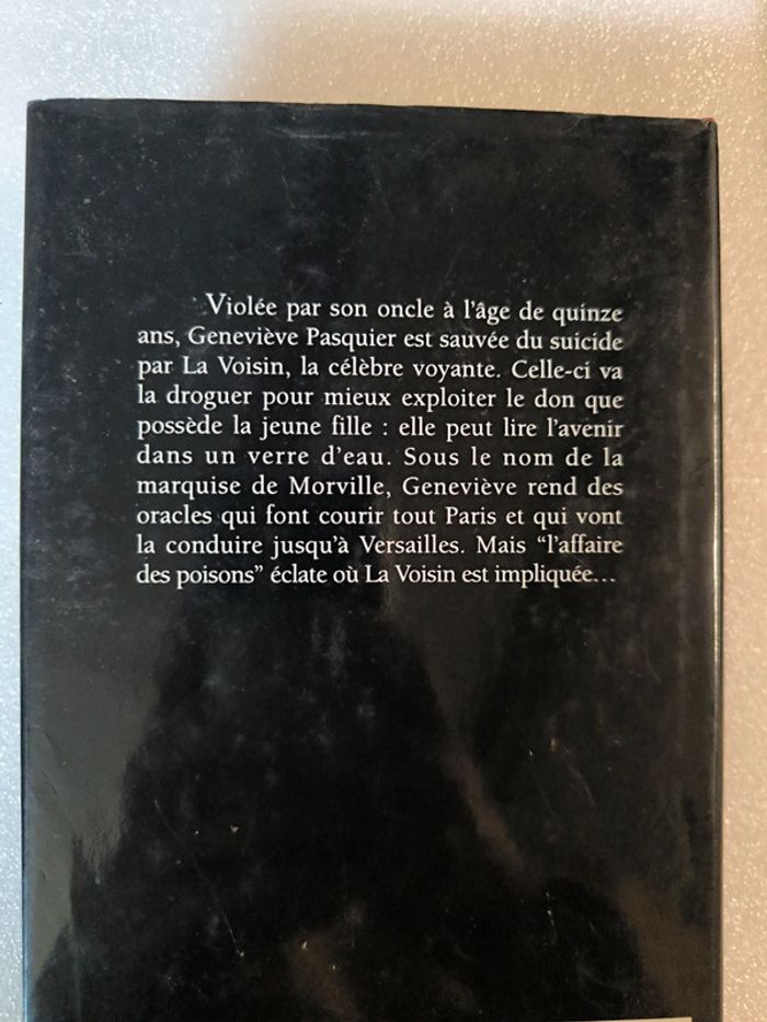 La jeune fille aux oracles - photo numéro 2