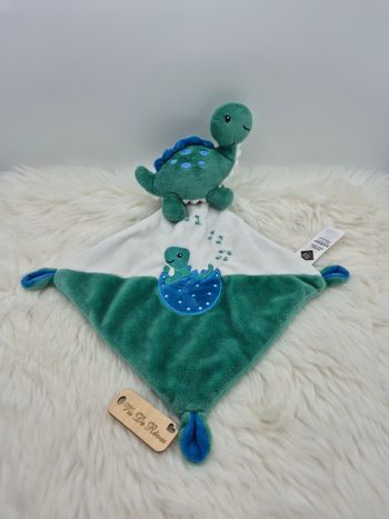 Doudou plat dinosaure Vert blanc bleu Tex Baby