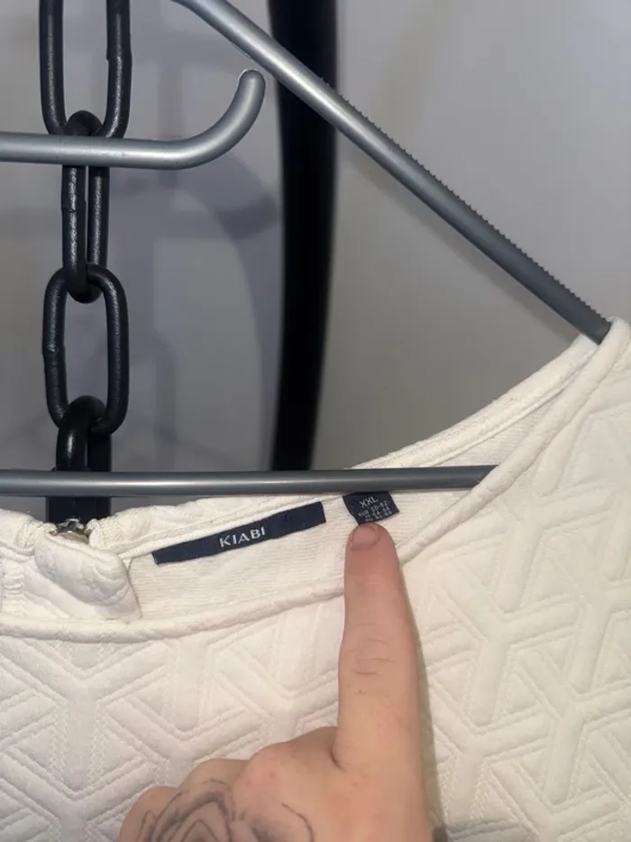 Robe blanche sans manches femme – Grande taille XXL, élégance et confort - photo numéro 2