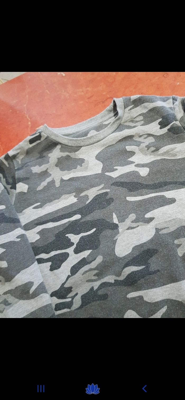 Sweat garçon taille 14 ans - photo numéro 2