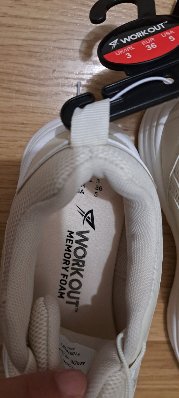Basket  work out taille 36 neuf - photo numéro 6
