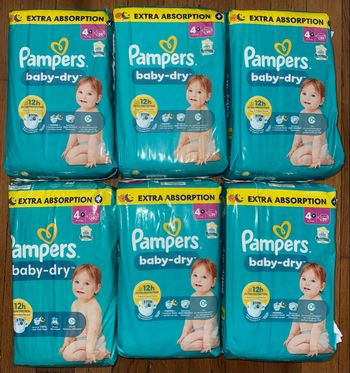 6 paquets de couches Pampers taille 4+