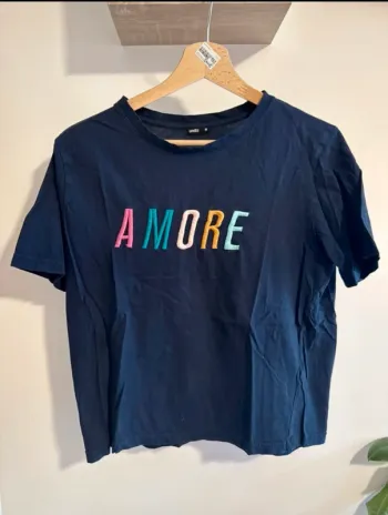 T-shirt Undiz marine brodé amore