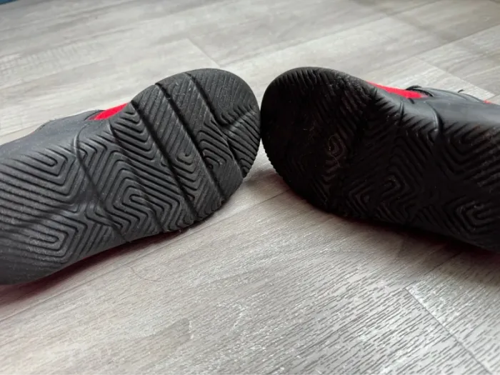 Baskets adidas 27 - photo numéro 5