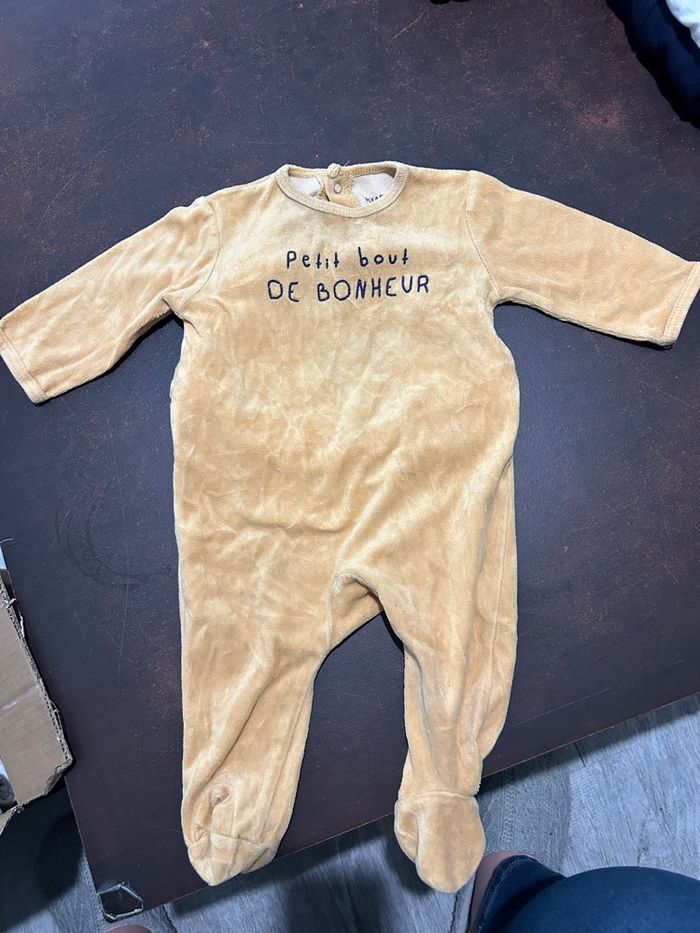 Lot de 3 pyjamas - photo numéro 2