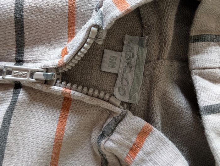 Gilet zippé rayé à capuche - photo numéro 3