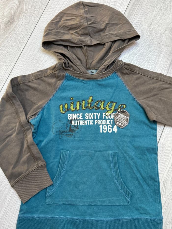 T-shirt manches longues capuche - photo numéro 2