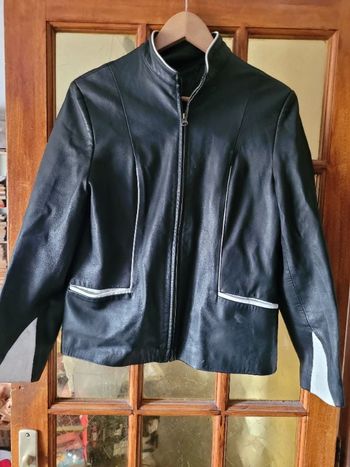 Veste en cuir taille L Barkache