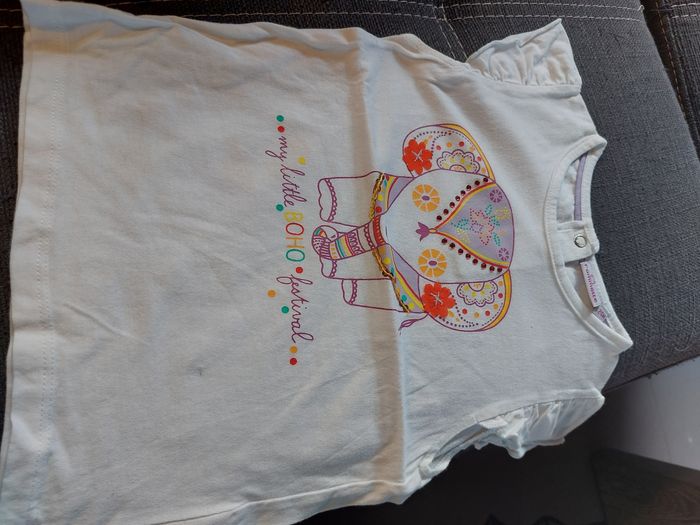 T shirt avec éléphant