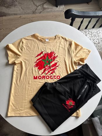 Ensemble neuf -t-shirt + jogging - Morocco -taille L
